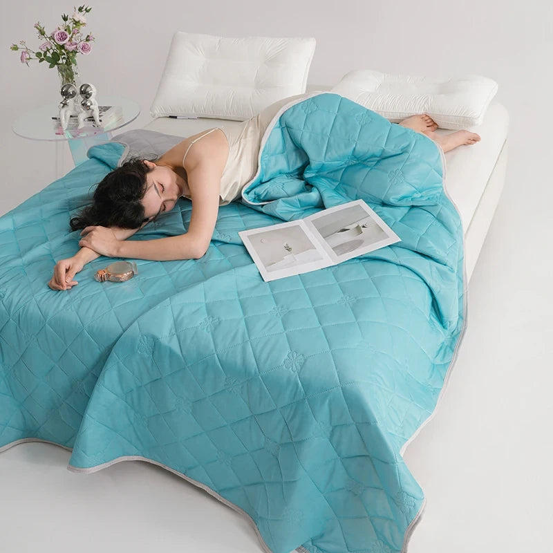 Lightweight Cooling Blanket – Stay Cool All Night